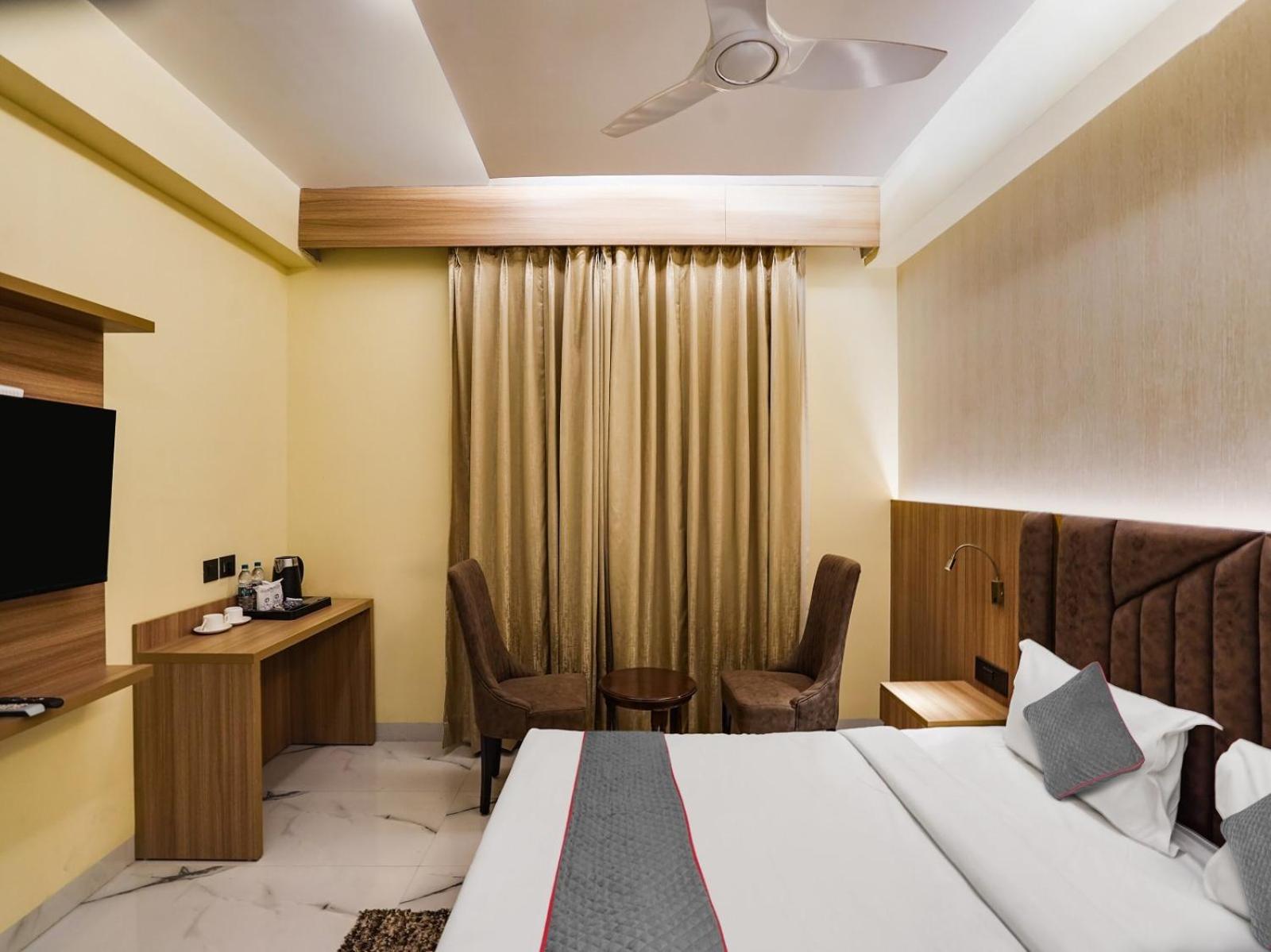King Plaza Hotel