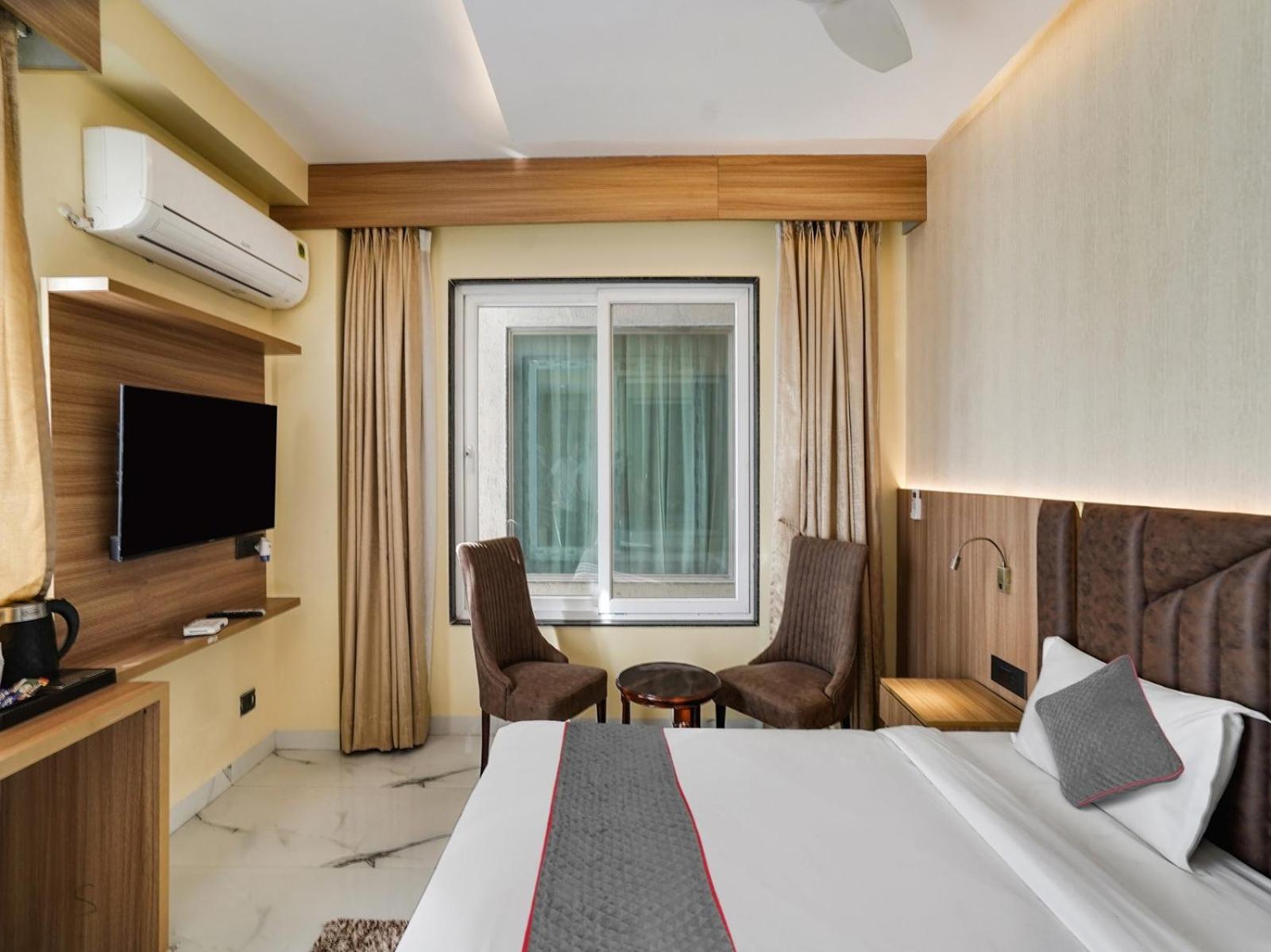 King Plaza Hotel 4*